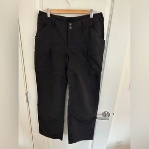 North Face Women’s Size 10 Cargo Pants/Shorts